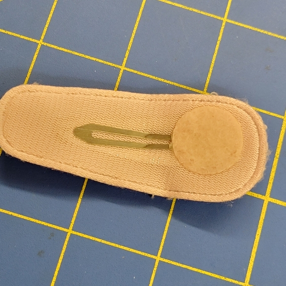 Fuzzy Clip Barette 3" Set of 2 Pinkish - Picture 4 of 4